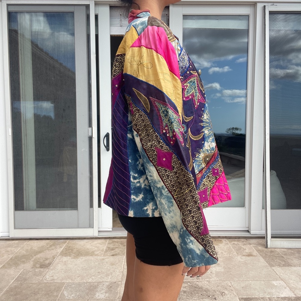 Colorful Embroidered Jacket - Picture 4 of 6
